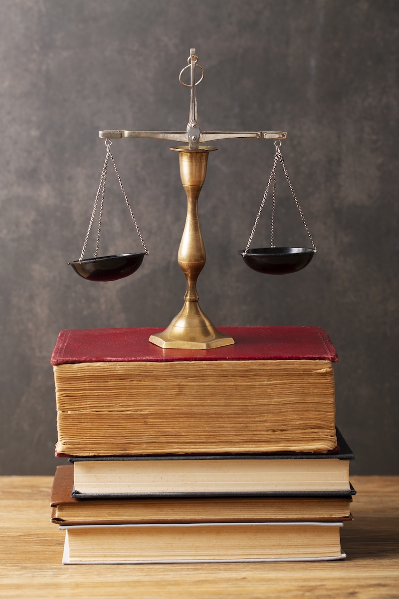 İcra, Ticaret ve Şirketler